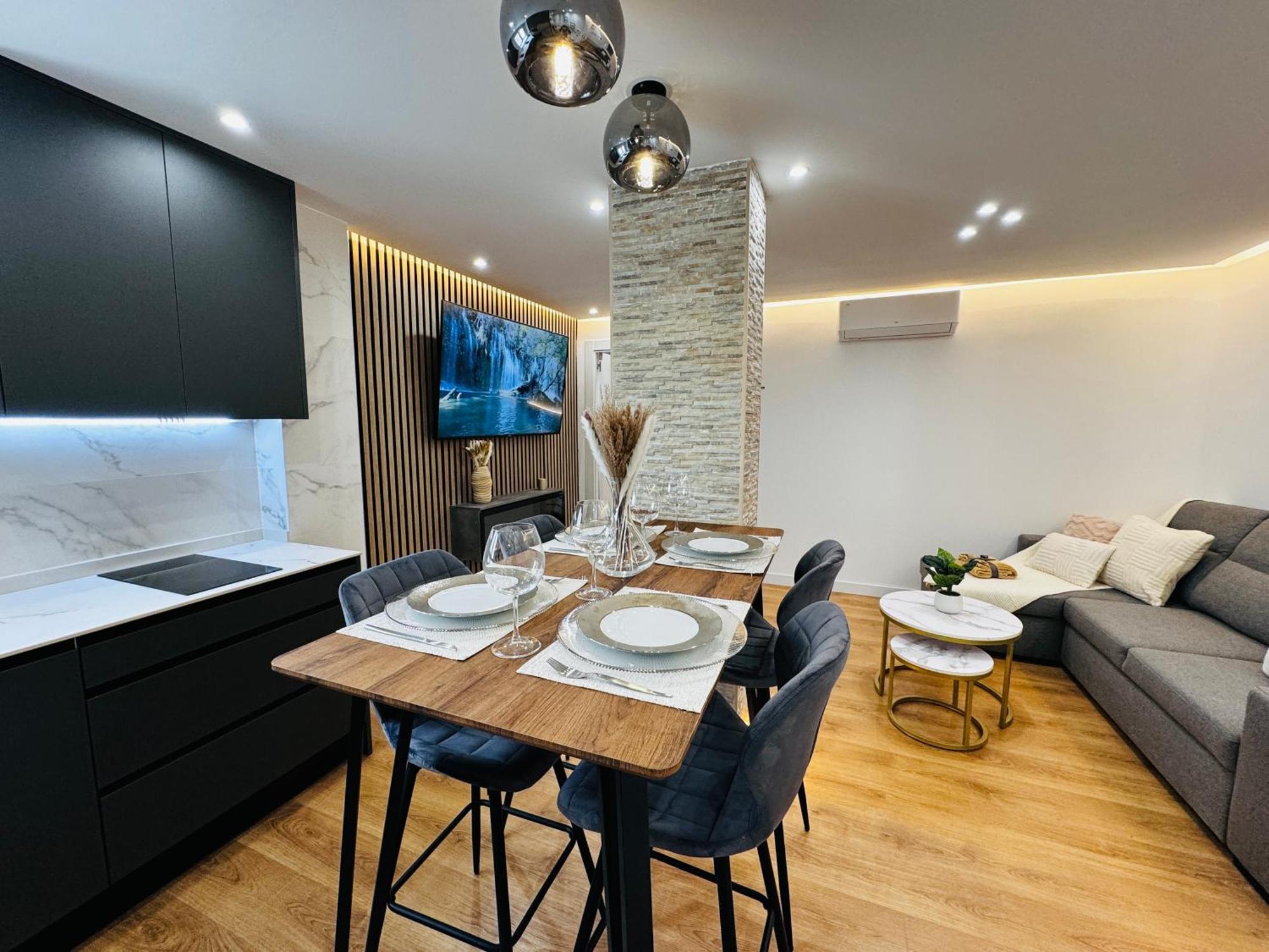 Apartmán La Plaza Del Pilar Zaragoza Exteriér fotografie